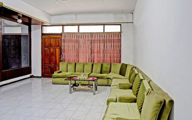 Hotel O Sidomulyo Kost Syariah