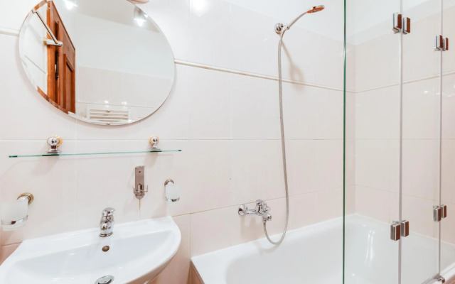 Charles Bridge Royal Apartment - Castle District