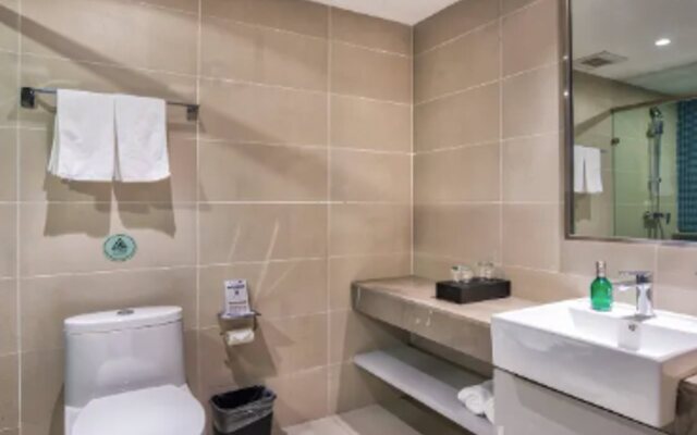 Homeinn Selected Hotel (Kunming Anning Wuyue Plaza)