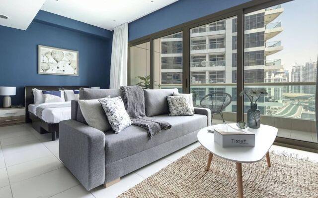 Enticing Studio in Dubai Marina - Next to Beach!