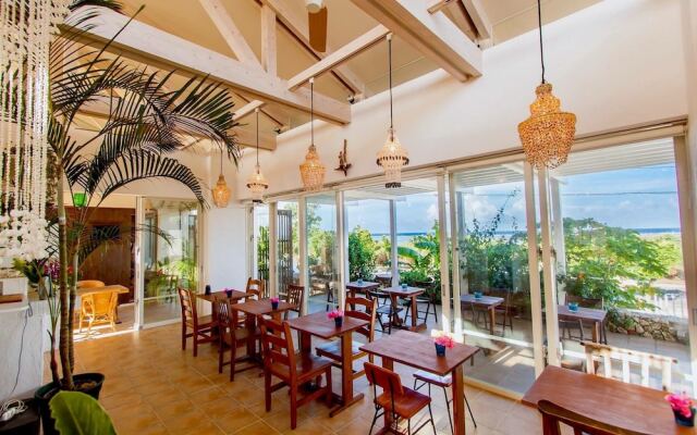 cafe & stay MOANA