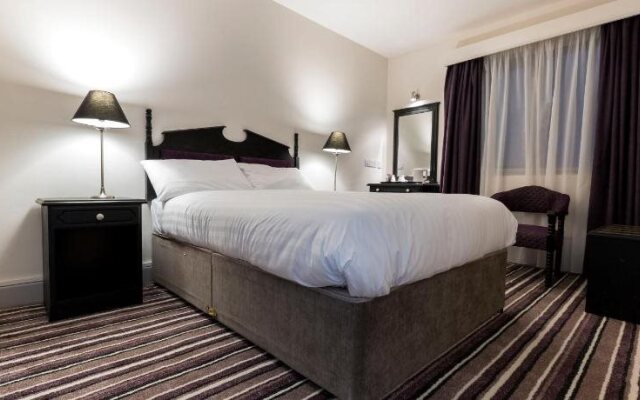 Ivy Tower Hotel
