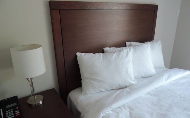 Wasaga Riverdocks Hotel Suites
