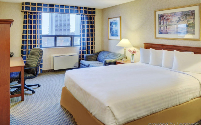 Holiday Inn Express Windsor Waterfront by IHG