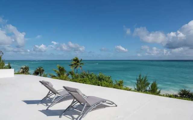 Caribbean Dream: Secluded Villa With Private Beachfront