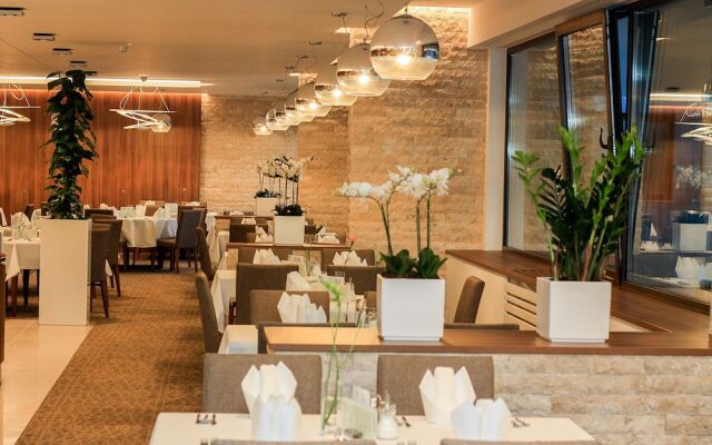 Hotel Balnea Esplanade