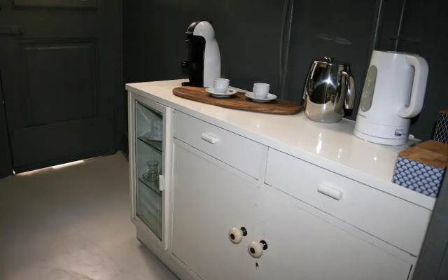 Neoclassical ART-House Bhive