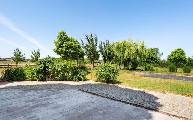 Cozy Apartment in the Kingdom of Geetbets