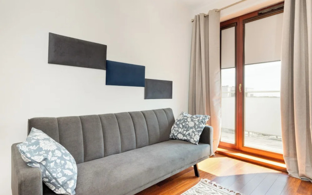Traditional Gdansk Apartment by Renters