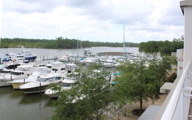 Whar305x 2 Bedroom Condo