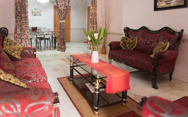 Babylon Garden Serviced Apartments