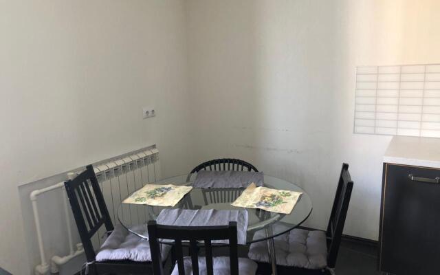 AS (ЭС) на улице Адоратского