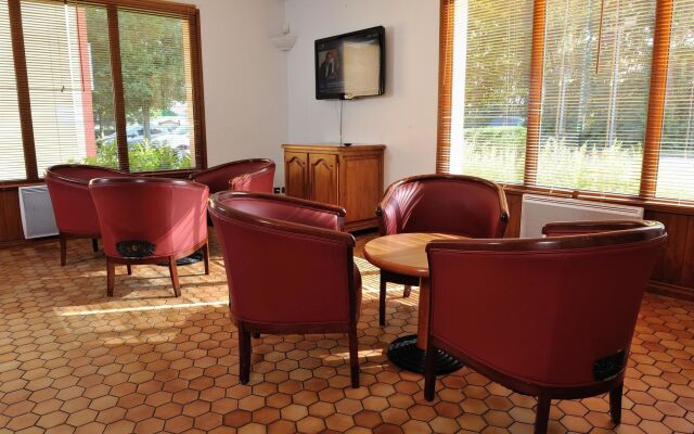 Kyriad Direct Nancy Est - Essey