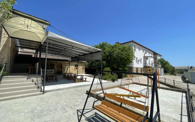 U Vladimira Guest House