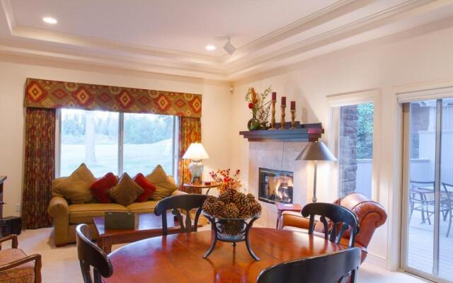 Villa 5-Broken Top-Hot Tub-2BR/2B