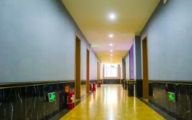 Lvliang Zige Express Hotel