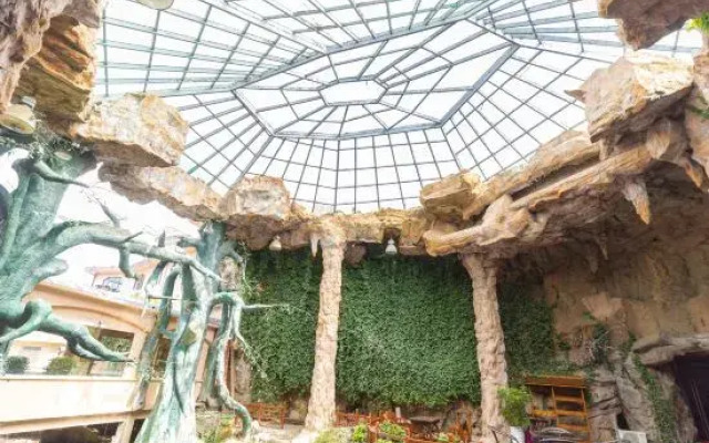 Kunshan Lushan Resort