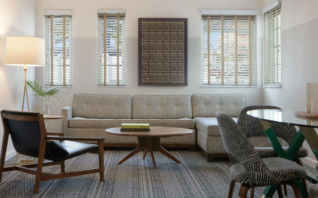 Kimpton Surfcomber Hotel by IHG