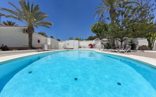 Cozy bungalow for 6 in Playa del Inglés GD04