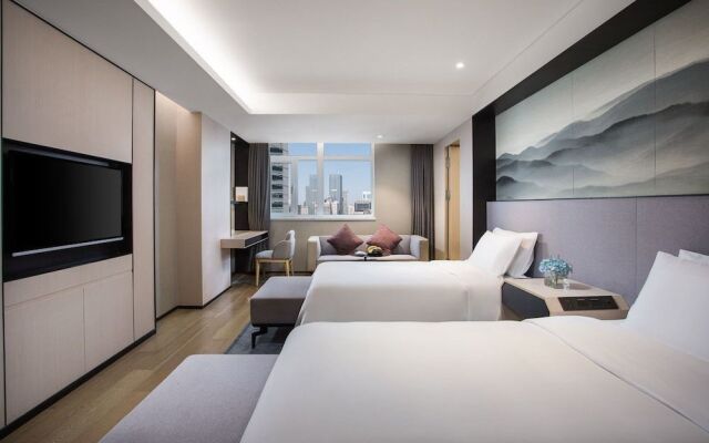 Mercure Hotel Dalian-Friendship Square