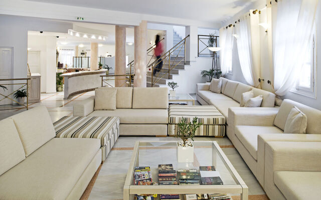 Aegean Plaza Hotel