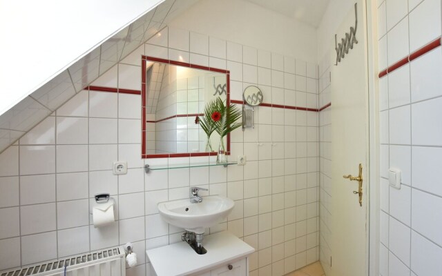 Child Friendly Apartment near Beach in Wittenbeck