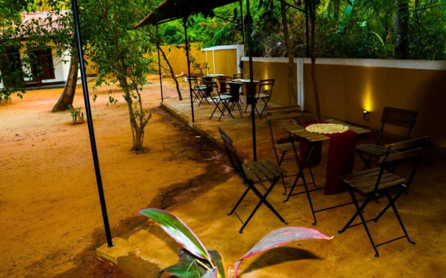 The Calm Cabana