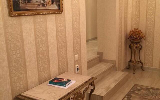 Lesya Apartment with Terrace