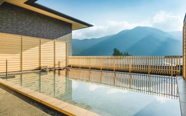 Hakone Gora KARAKU