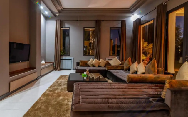 Luxury villa coconut en pleine palmeraie de 8 suites
