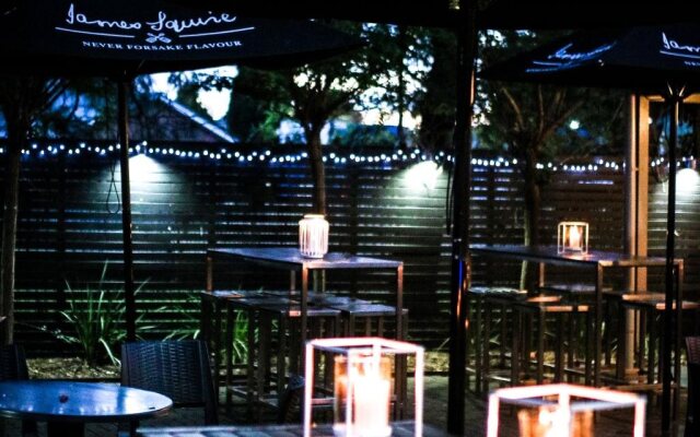 The Sunnyside Tavern, Broadmeadow