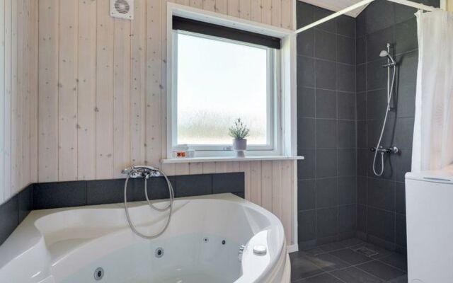 "Genadij" - 900m from the sea in NW Jutland