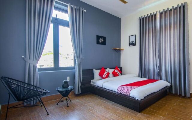 Oyo 671 Ez'S House Hotel