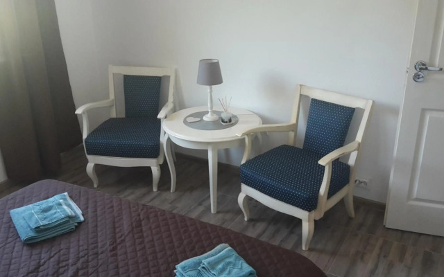 Apartament Mandree