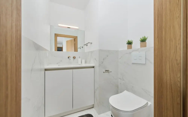 Walońska 16 by Renters Prestige