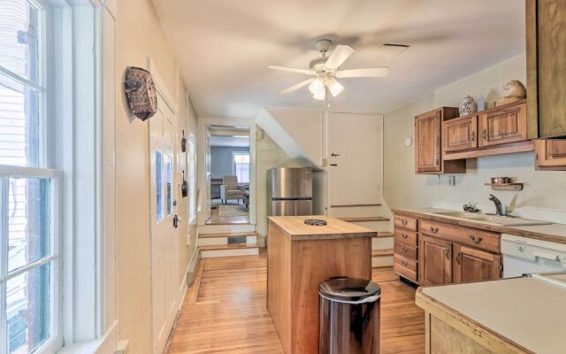 Historic Townhome in Downtown Shepherdstown!