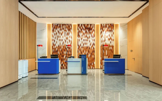 Holiday Inn Express Qinhuangdao Haigang By IHG