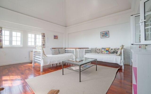 Blue Boutique Hostel & Suites