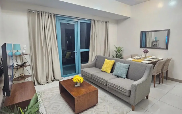One Uptown Residence