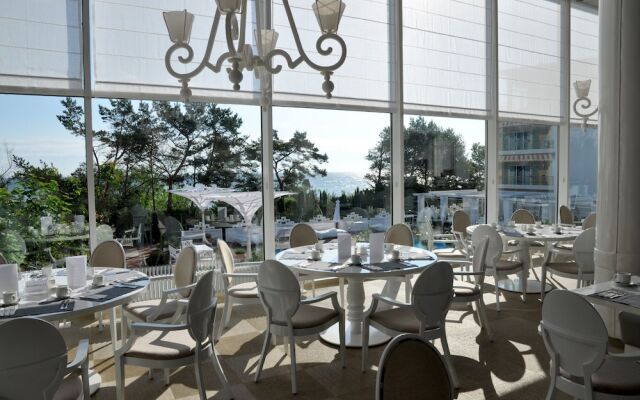 Hotel Bryza Resort & Spa