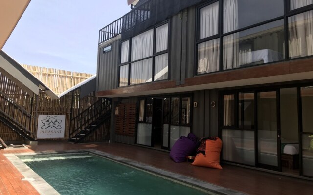 Oyo Life 2586 Pleasant Bali