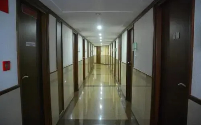 Hotel Deepa Comforts