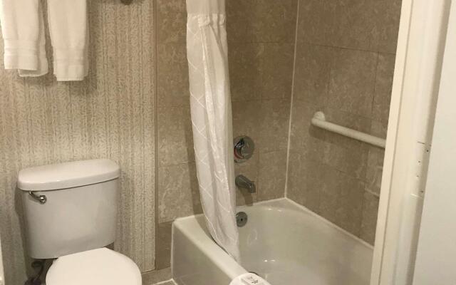 SureStay Plus by Best Western Woodbury Inn