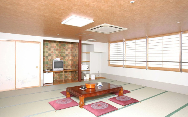 Ichimanri Hotel Golden Century