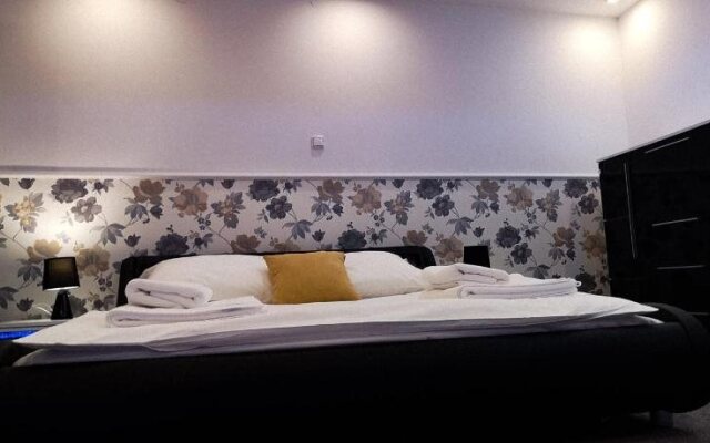 Hotel Tara