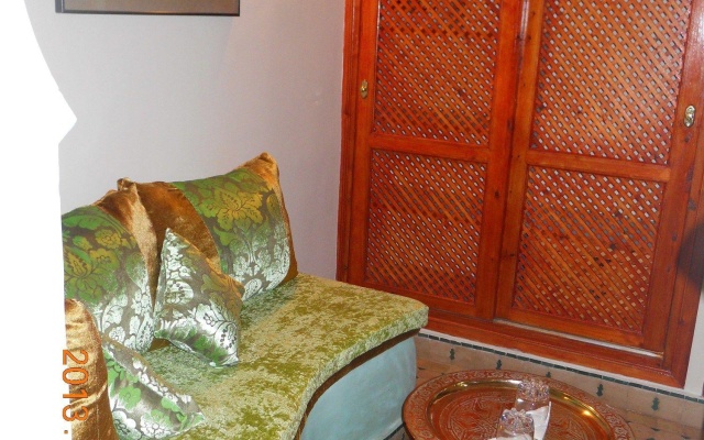 Riad CharCam - Adults Only