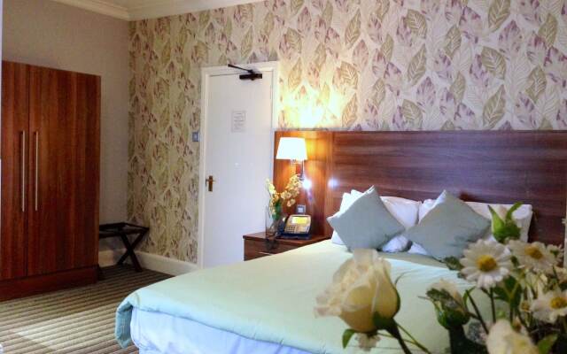 Ely House Hotel