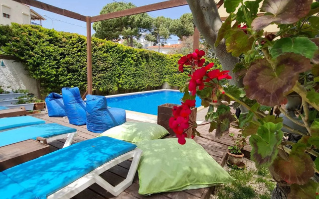 Alaçatı Otel Rebetiko