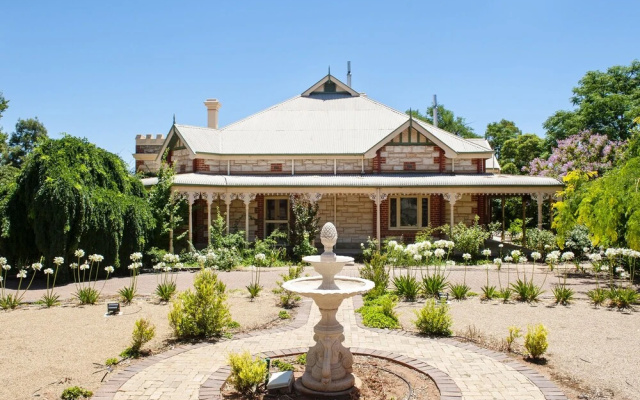Cockburn House