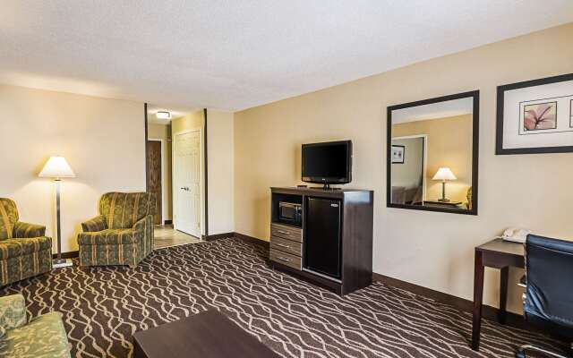 Quality Inn & Suites Frostburg - Cumberland